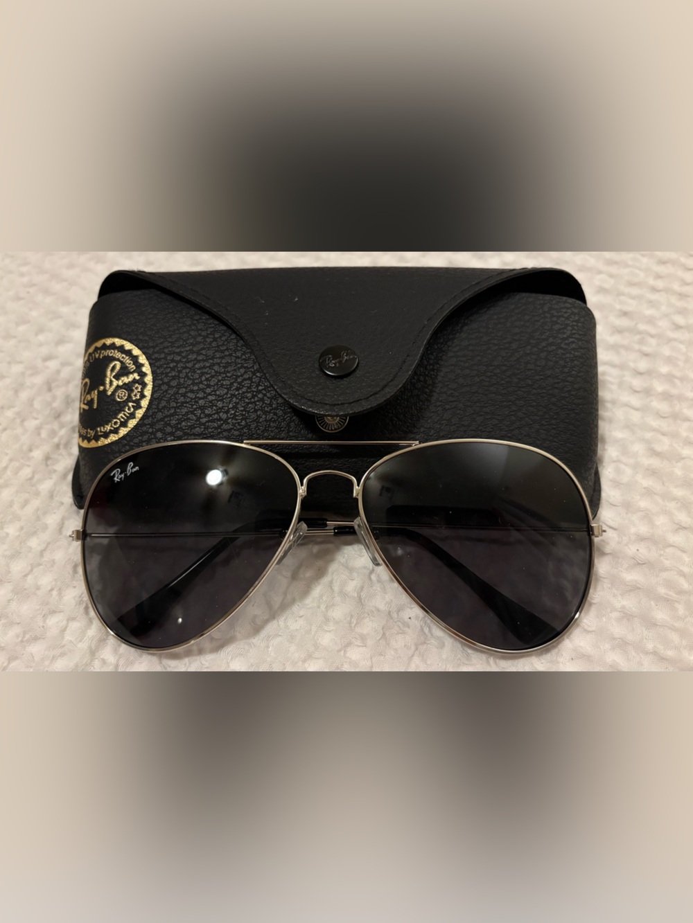 Ray-Ban Men’s Aviator Sunglasses - Silver Frame, Black Lenses